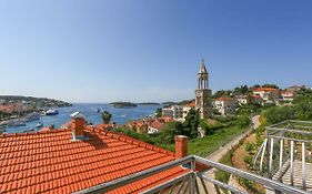 Pina Hvar Seaview Apartment